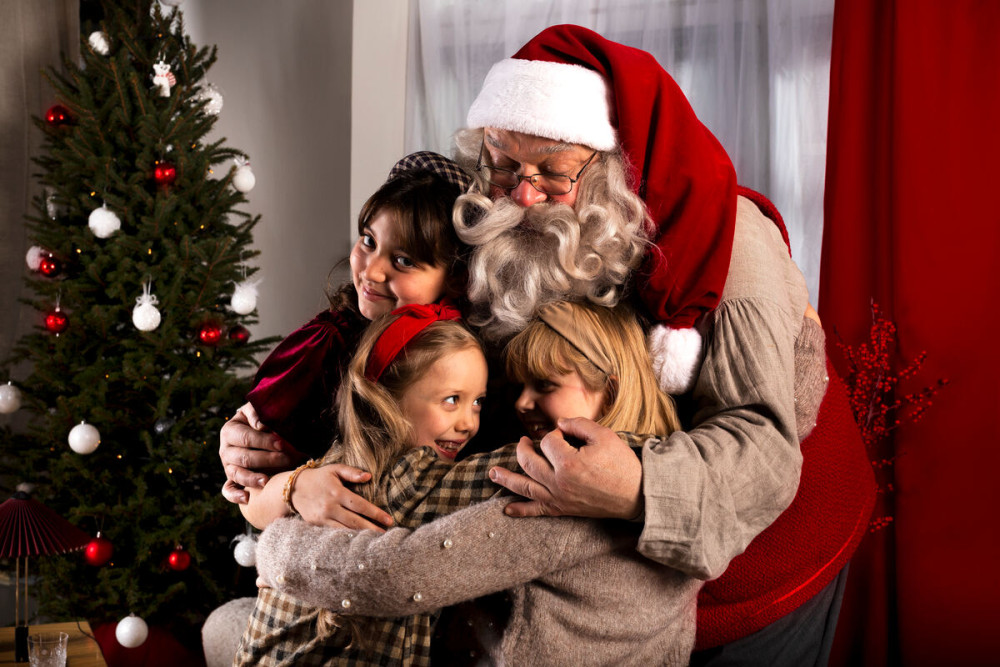 Private Full-Day Trip to Santa Claus Village from Levi