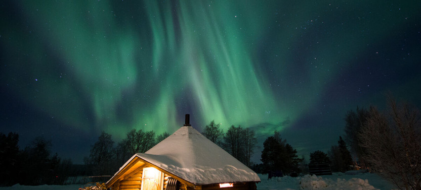Northern Lights Hunt from Rovaniemi with Campfire