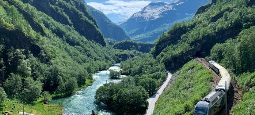 Self-Guided Oslo Day Trip from Bergen on the Flåm Railway
