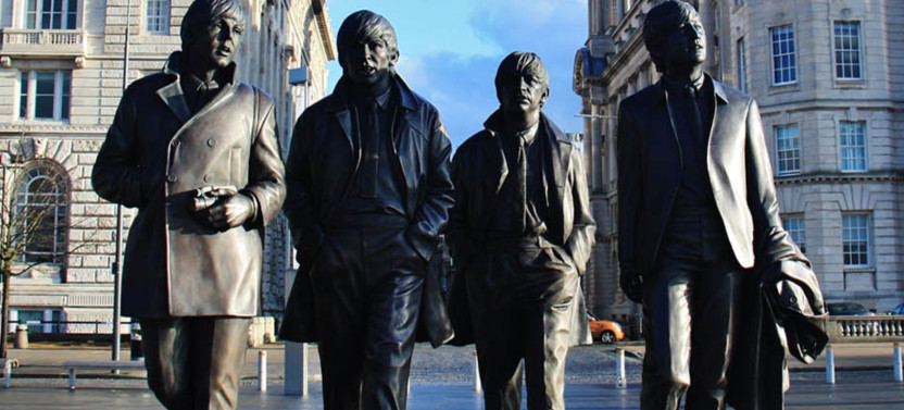 Private Half-Day Liverpool Highlights with Beatles & Football Stops