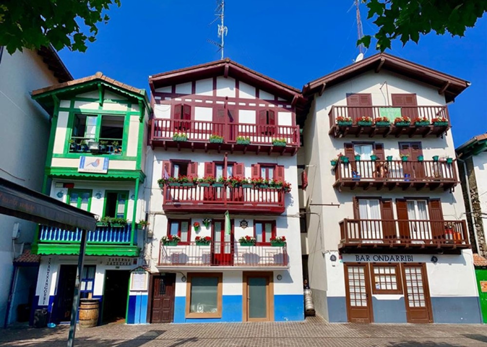 San Sebastian, Hondarribia and Zarautz from Bilbao