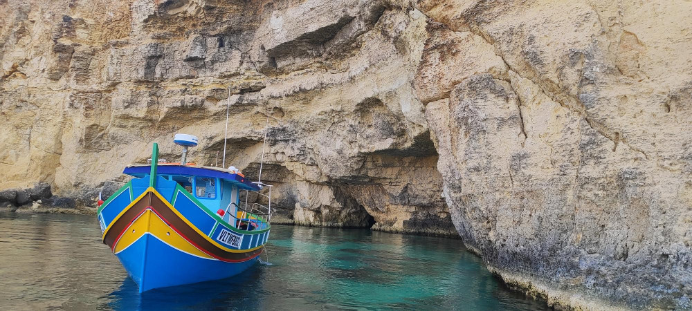 Malta: Comino, Blue Lagoon, Crystal Lagoon and Cave Tour