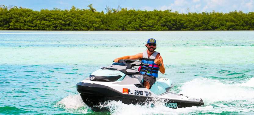90-Minute Jet Ski Tour from Opal Key Marina