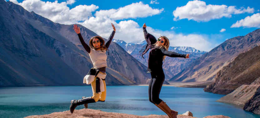 Full-Day Cajón del Maipo Tour with El Yeso Reservoir & Spa Retreat