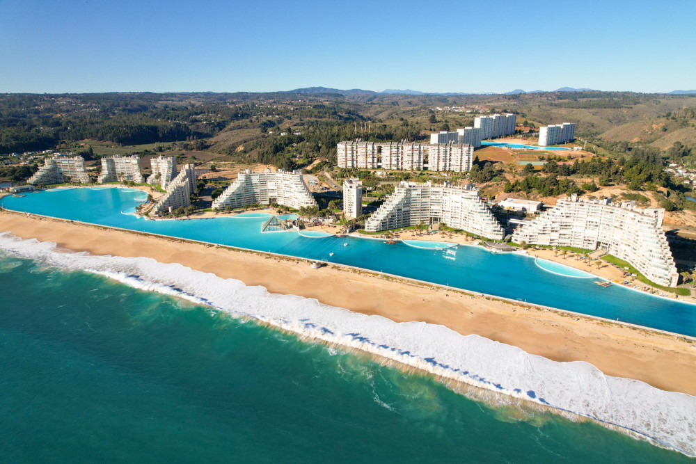 Casablanca Wine, Algarrobo Coast & Isla Negra Pablo Neruda Tour
