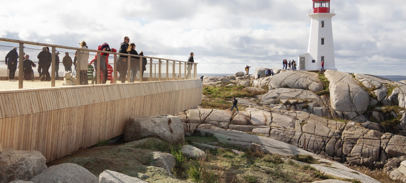 Peggy’s Cove Bus Tour from Halifax