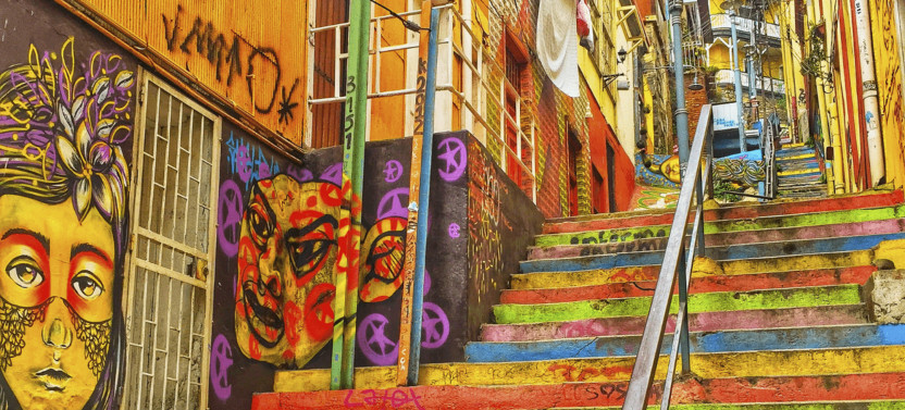 Colorful Valparaíso & Viña del Mar Art and Coastal Highlights Tour