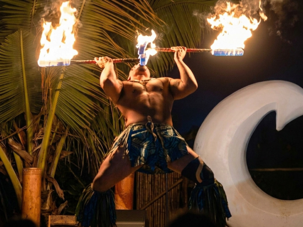 Dole Plantation, Rum Distillery & Mauka Warriors Luau