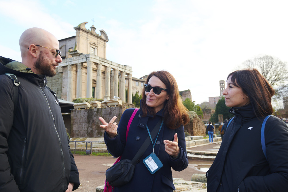 Rome: Colosseum Arena And Roman Forum Small Group Tour