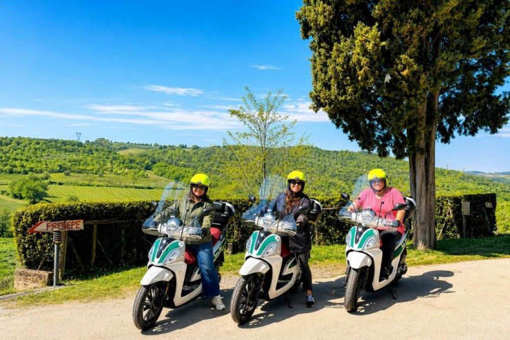 Vespa & Chianti Tour - Shared Vespa (Small Group)