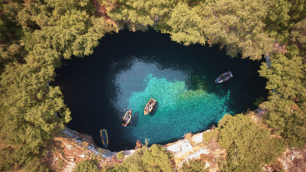 Shore Excursion: Melissani & Drogarati Caves + Wine Tasting Experience