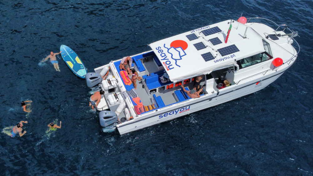 From Funchal: Shared Cruise to Cabo Girão with Snacks & Open Bar