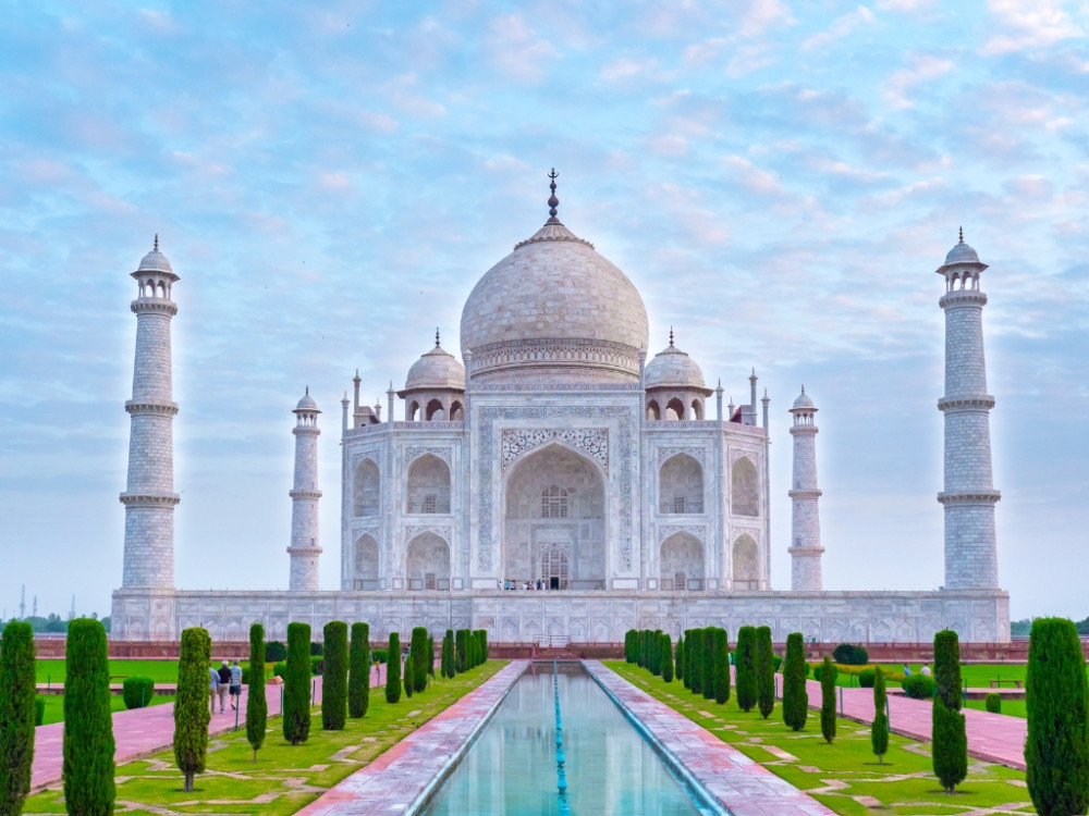 Private Same Day Taj Mahal & Agra Fort Tour from Bangalore