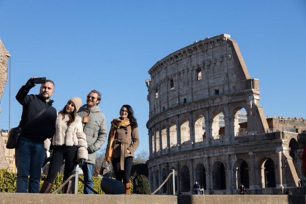 Complete Ancient Rome & Underground Experience with pick-up & drop-off