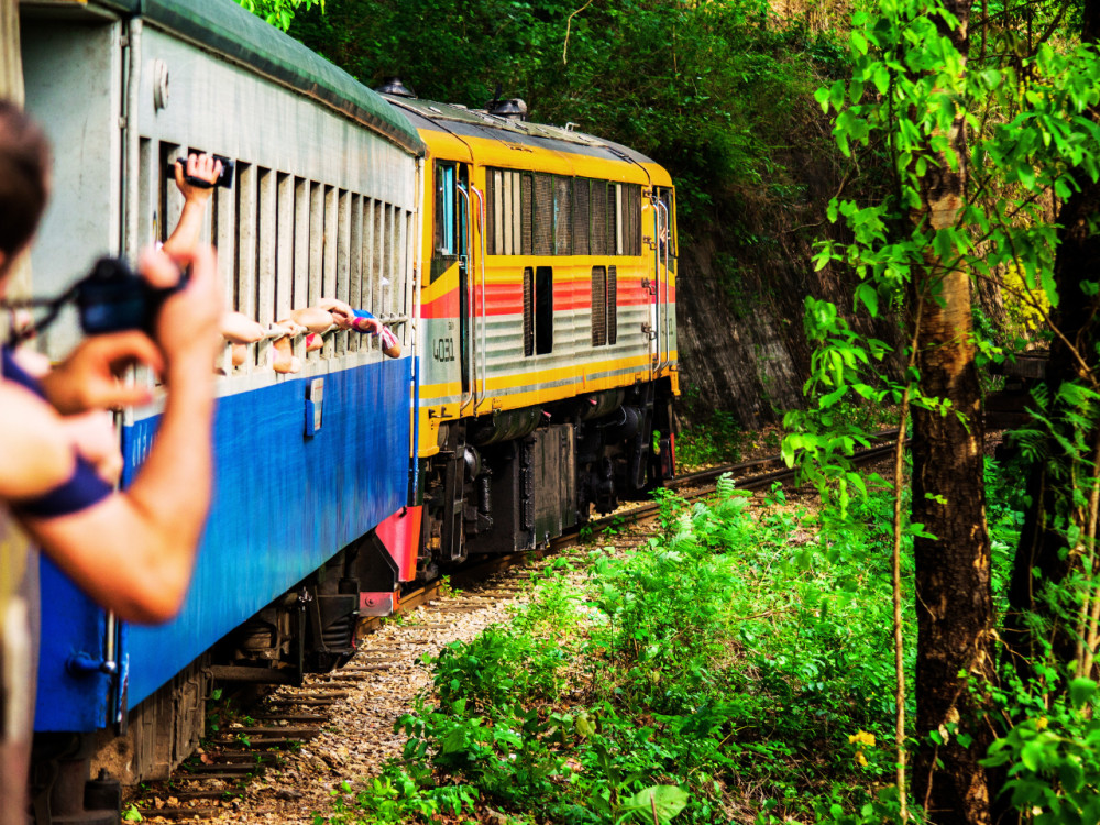 Bangkok: Death Rail & Hellfire Pass Tour with Transfers in City Outskirt
