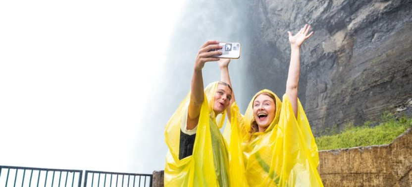 Niagara Falls Night Tour: Boat, Skylon & Journey