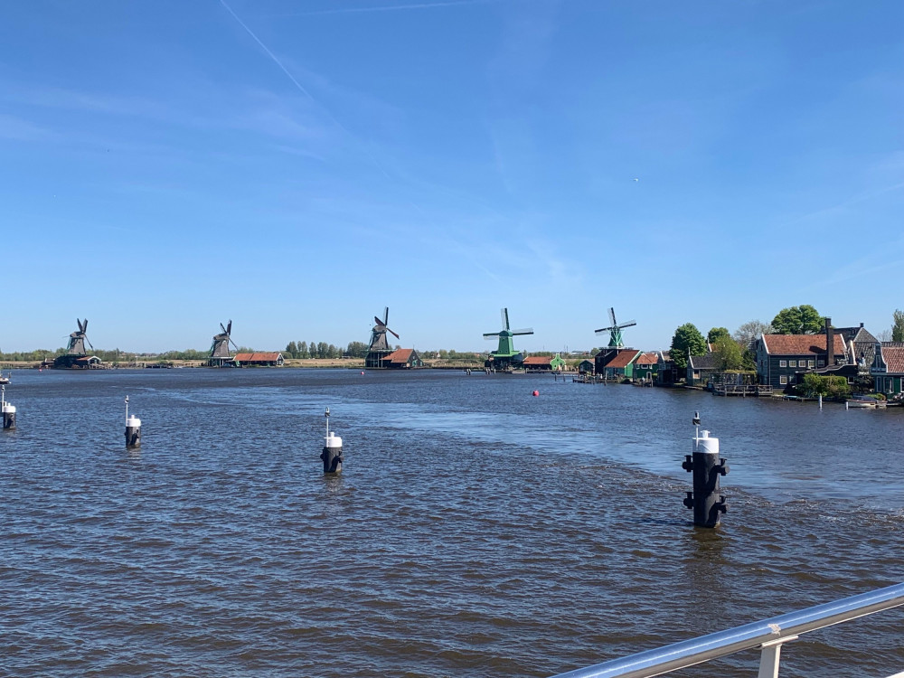 Private Zaanse Schans E-Bike Tour from Amsterdam - Windmills & Cheese