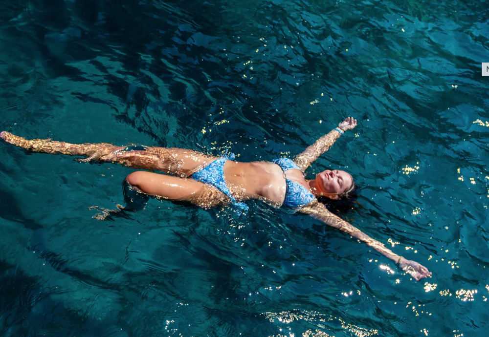 Boat Trip to Sorrento, Capri and Blue Grotto Fun & Swim