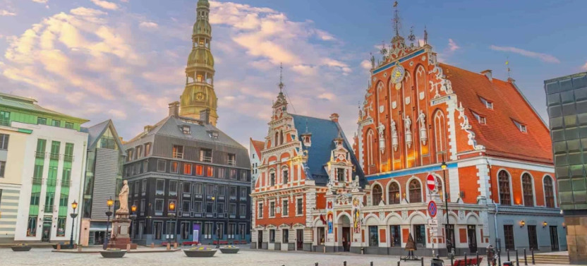 Hop-On Hop-Off Riga 24-Hr Ticket