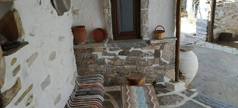 Private Naxian Farm Experience with Hands-on Cheese Making
