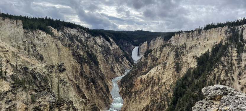 Private Full Day Yellowstone Discovery Adventure