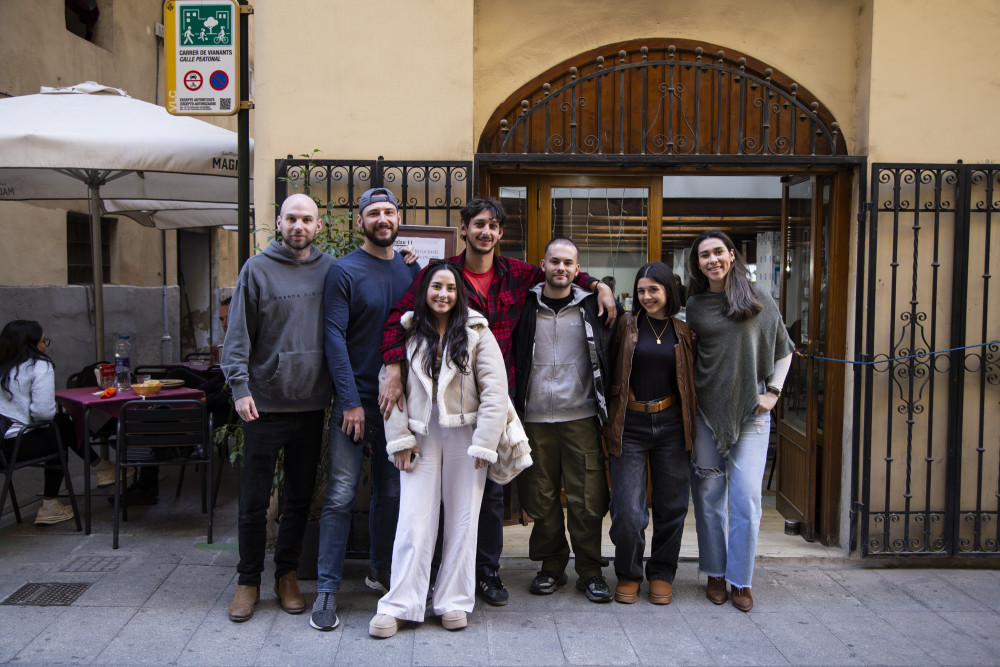 Local Tapas & Paella Experience in Valencia