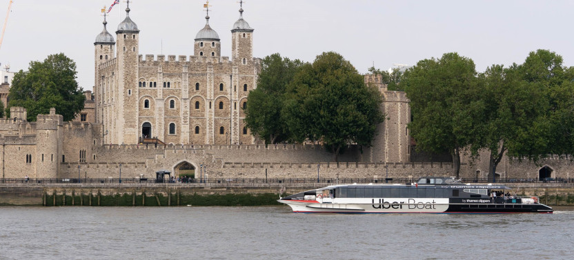 London: Night Bus Tour and Single River Trip