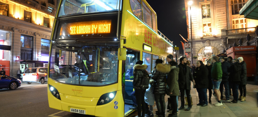 London: Night Bus Tour and Return River Trip