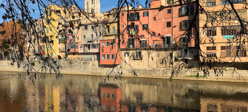 Girona & Dali Museum Private Day Trip from Barcelona with Hotel Pick-up