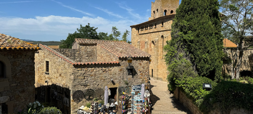 Costa Brava Private Day Trip from Barcelona: Peratallada, Pals & Calella, photo 5 of 11