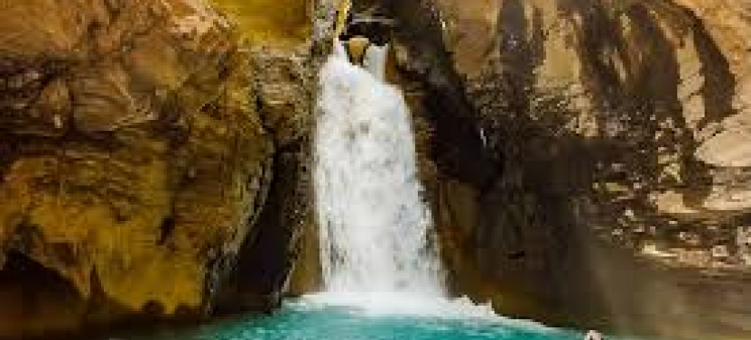 La Leona Waterfall Hike and River Tubing