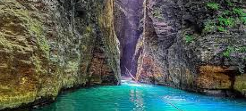 La Leona Waterfall Hike and River Tubing