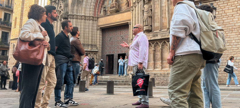 Barcelona El Born Gourmet Tapas & Wine Small Group Tour, photo 5 of 10