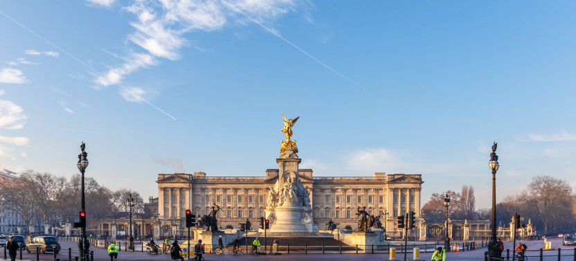 London City Tour: Self-Guided Audio Tour on Your Phone