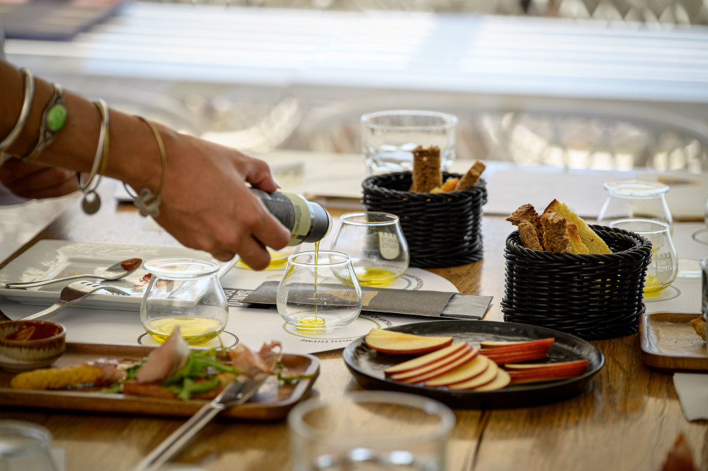 Wineland Tours
