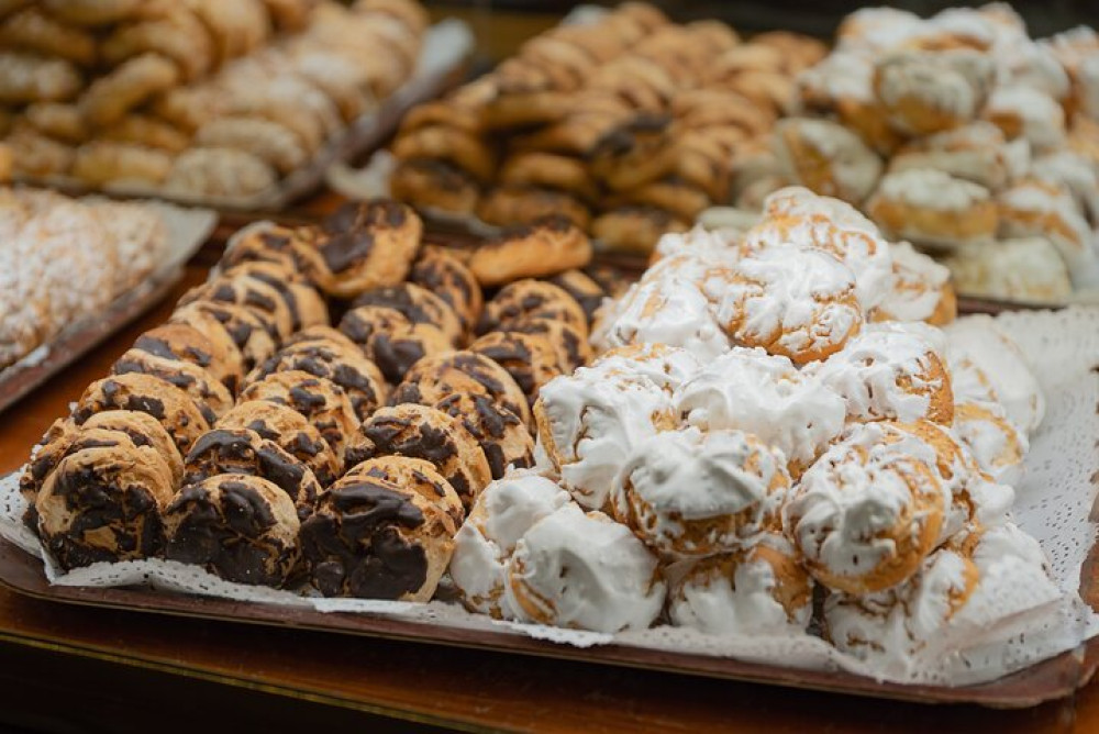 Madrid: City Centre Express Food Tour Including 8 Tastings with Local Guide