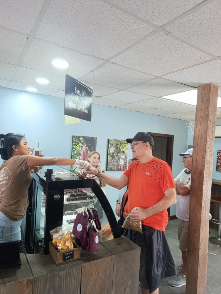 CJ BELIZEAN TRAVEL
