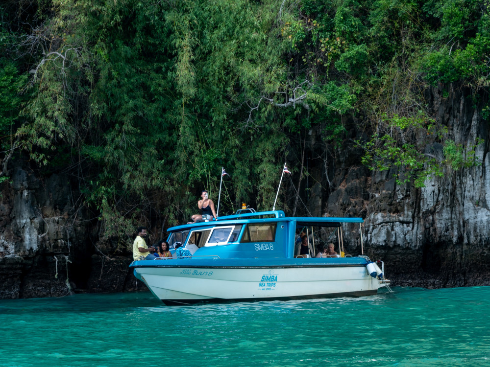 Luxury Private Speed Boat: Phi Phi Sunrise Tour