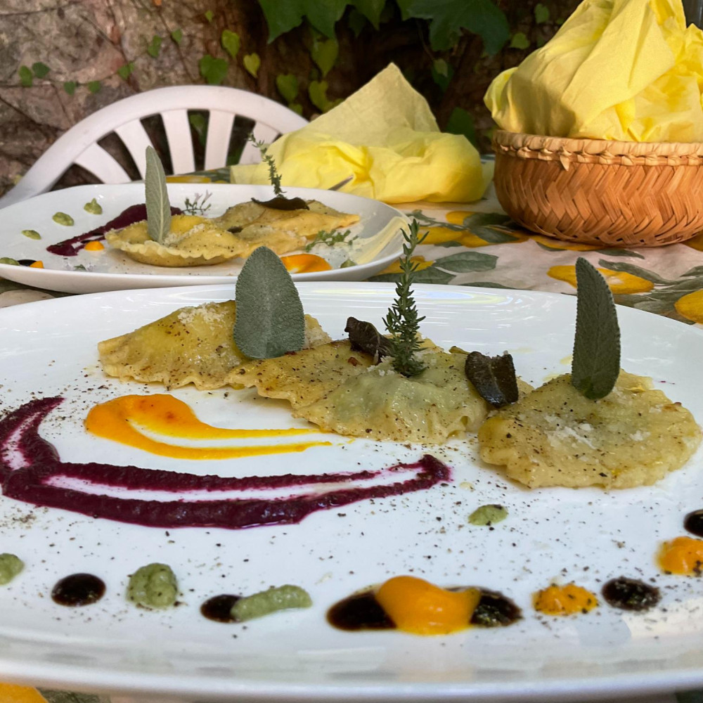 Homemade Pasta or Pizza Class in a Local Verona Home with Anna