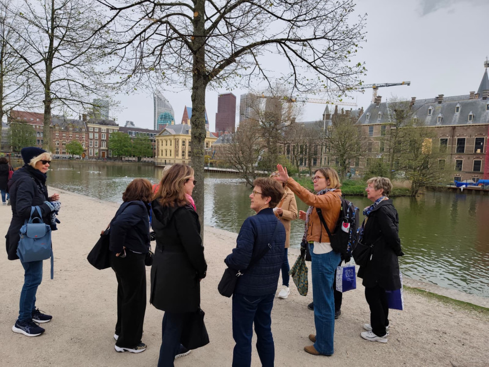 The Hague Private Walking Tour: Royals, Politics and History
