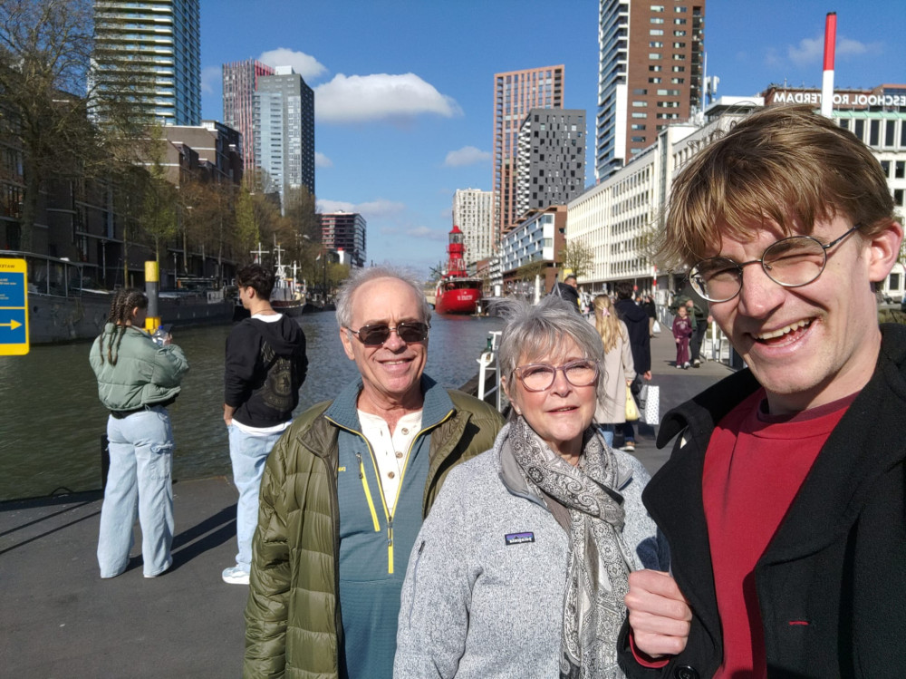 Rotterdam & Delft: Private Tour with Cube House and Transfer
