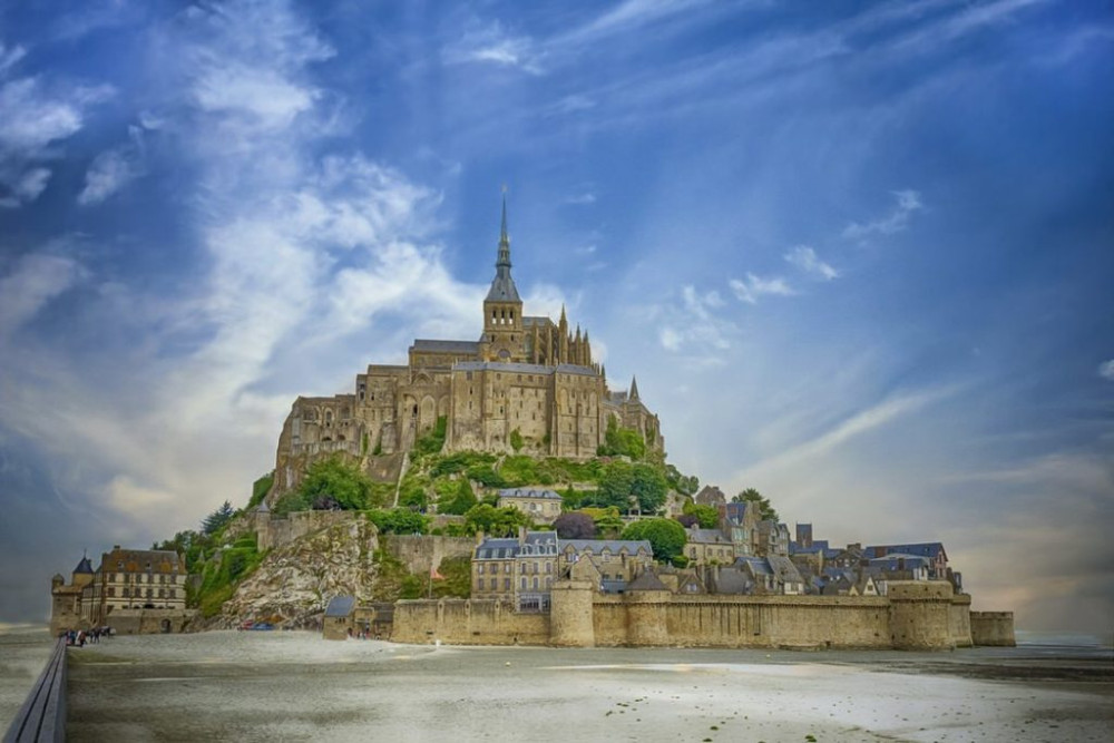 Paris Illuminations and Cruise Tour