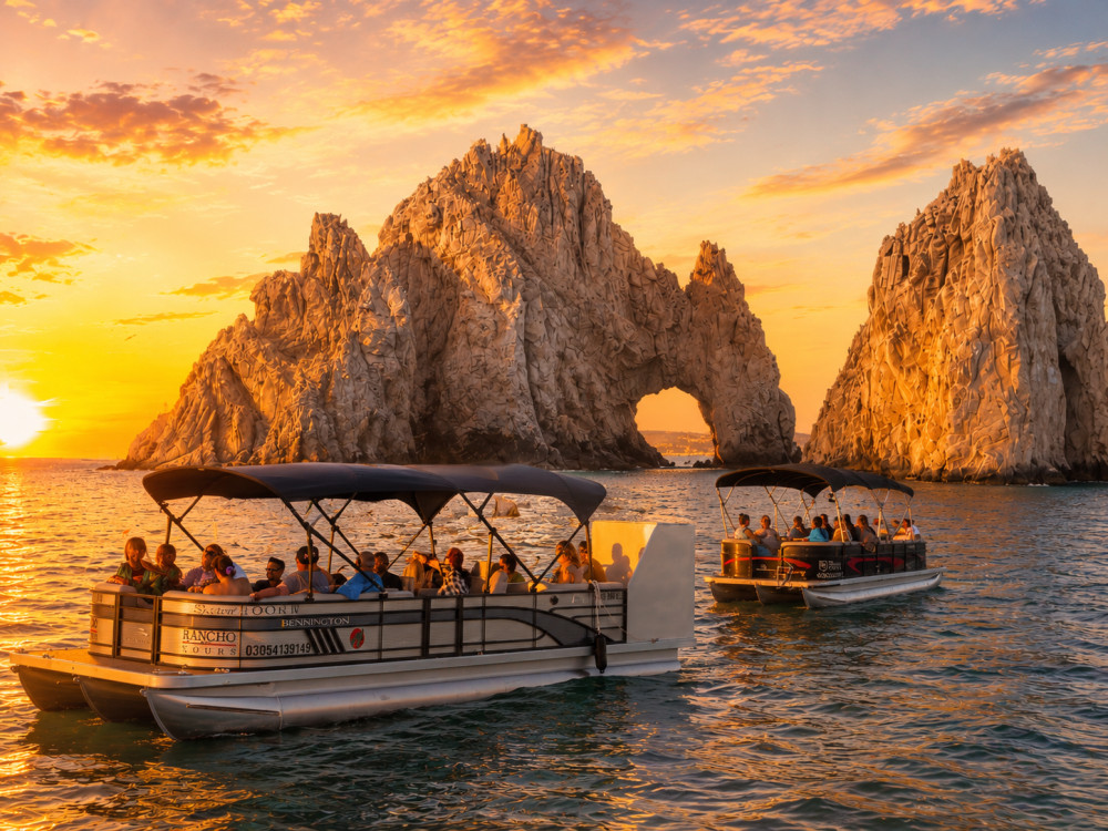 Cabo Sunset Luxury Cruise to the Arch