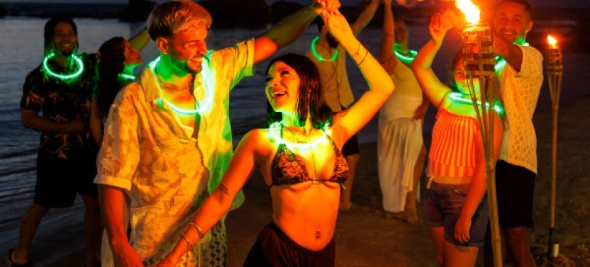 VIP Glow Salsa Night Experience at Condado Beach in San Juan