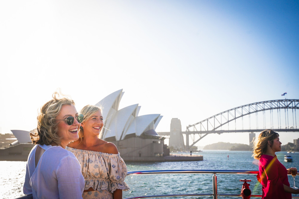 Captain Cook Cruises