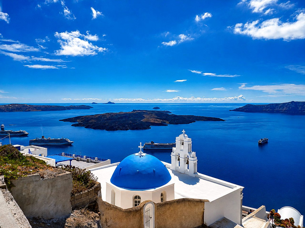 Private Santorini Cruise Escape - Avoid the Cable Car