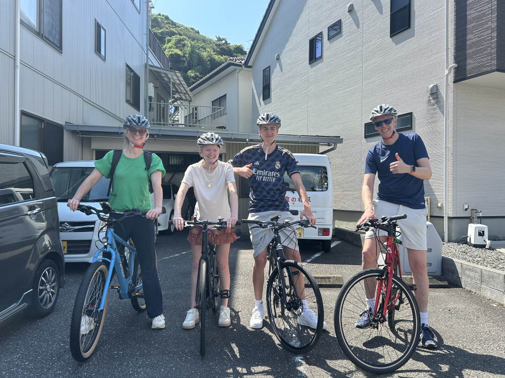 Local Travel Partners