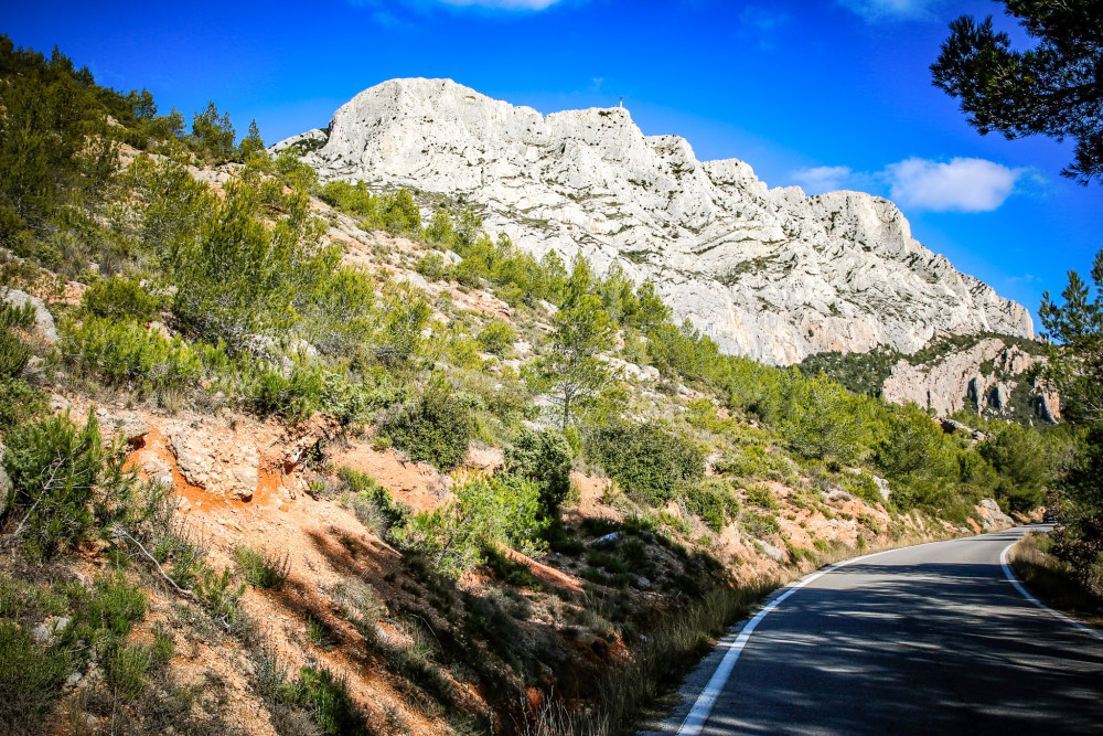 Aix-en-Provence & the Wines of Mont Sainte-Victoire - Cézanne's Landscapes