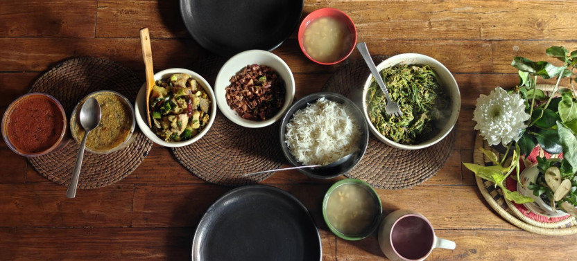 Kathmandu Home Cooking Class & Guided Market Tour with Pranathi