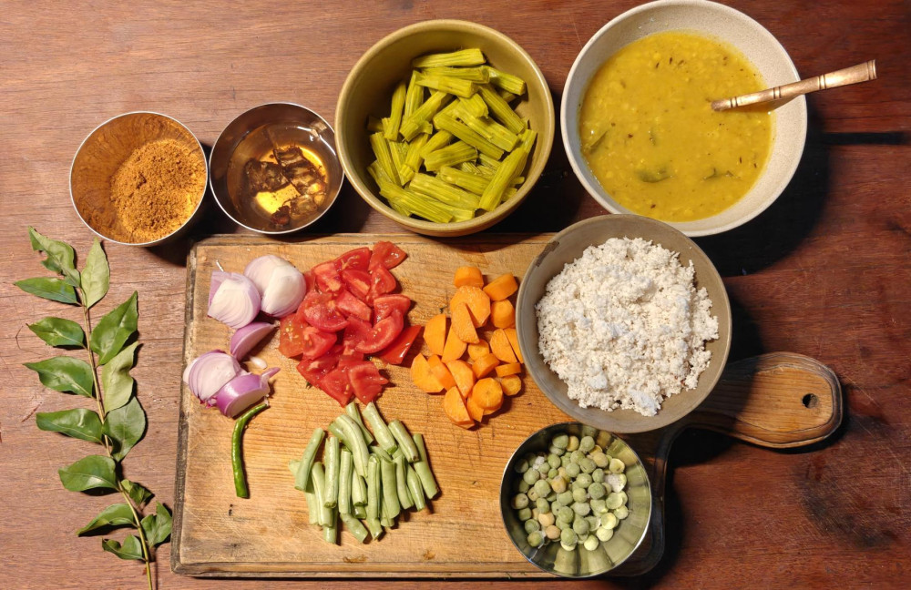 Kathmandu Home Cooking Class & Guided Market Tour with Pranathi